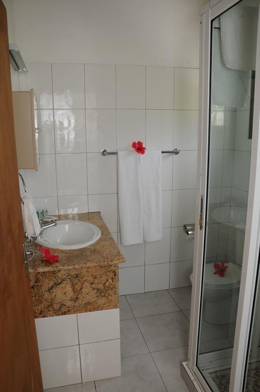 Edens Holiday Villas Port Glaud Zimmer foto